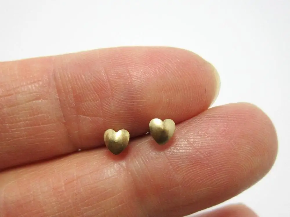 10pcs Brass ear post 4x4mm Heart shape brass stud earrings findings R1056