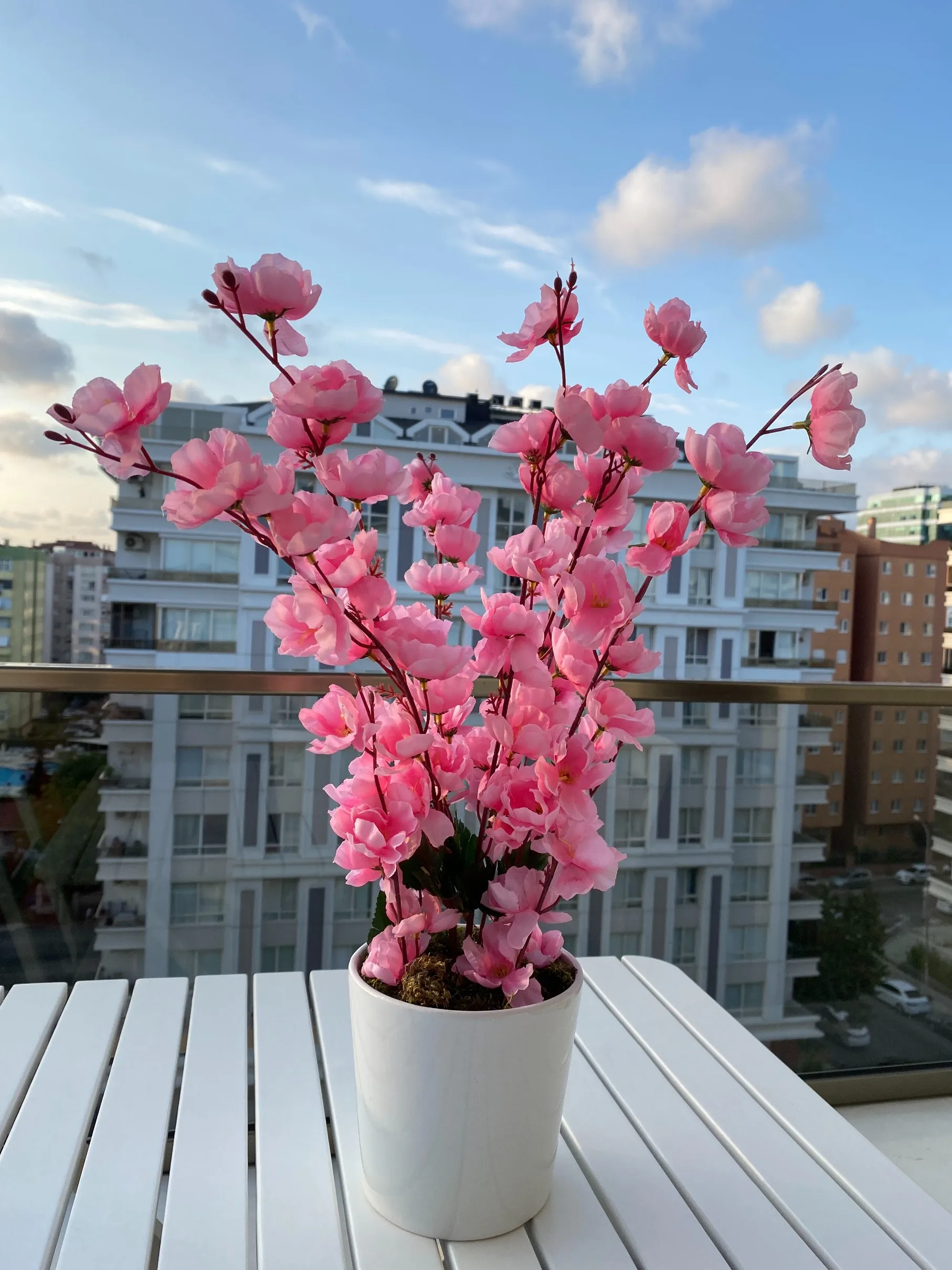 Artificial Flowers Pink Sakura Flower For Office Restaurant Decoration Garden Houseplants Flower Arrangements Prunus Serrulata