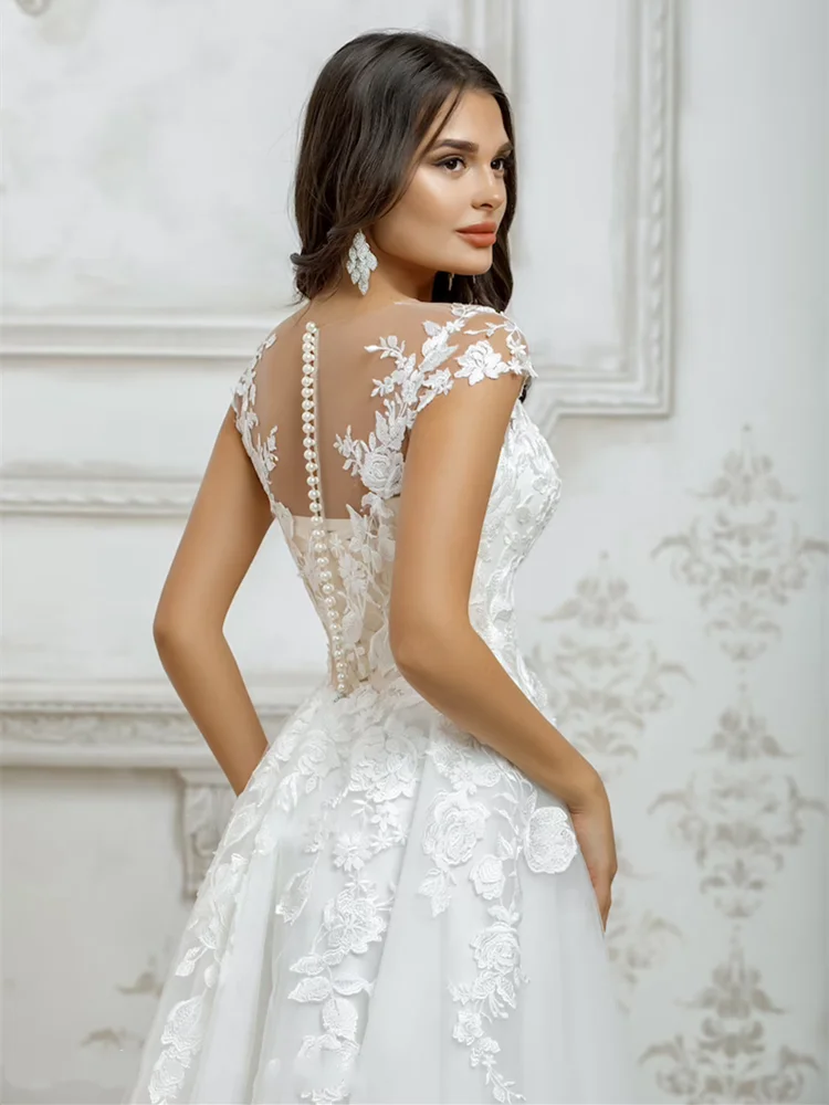 Kurze Brautkleider weiß für Frauen Flügel ärmel Spitze Applikationen Boho Brautkleid Prinzessin niedliche Robe de Mariée Illusion