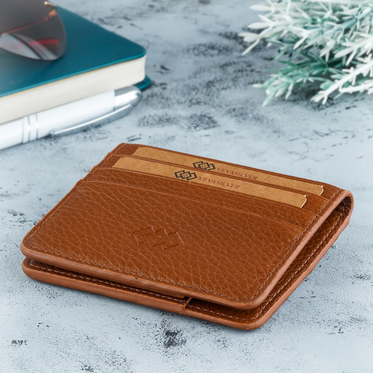 

High Quality Famous Brand multi compartment anti-theft, hand-held youth handbag Men's Wallet With Genuine Leather Guaranteed skin,para,card holder Product size: 10*8.5 product color: Brown