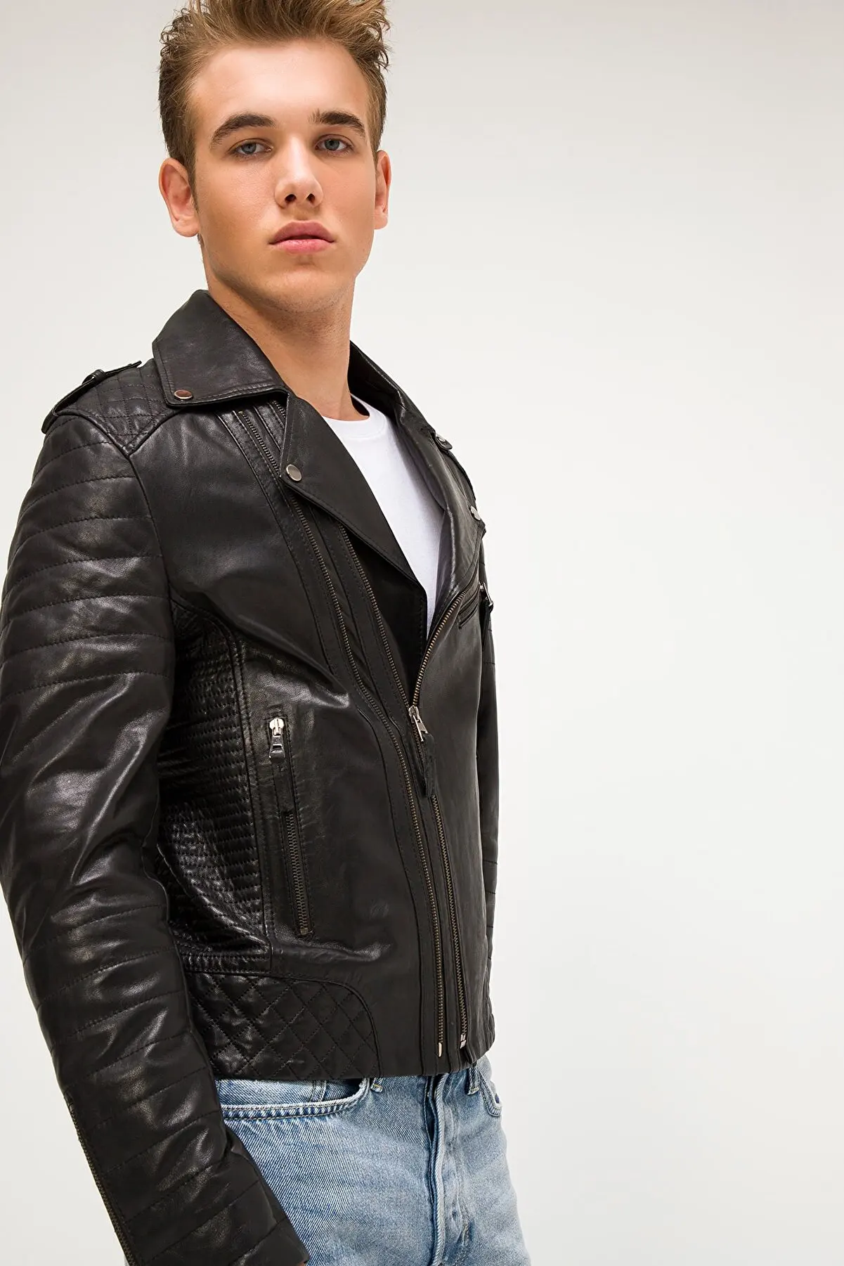 

New genuine leather jacket. Mens motor biker sheepskin coat. Slim Plus size jackets. Leather outerwear