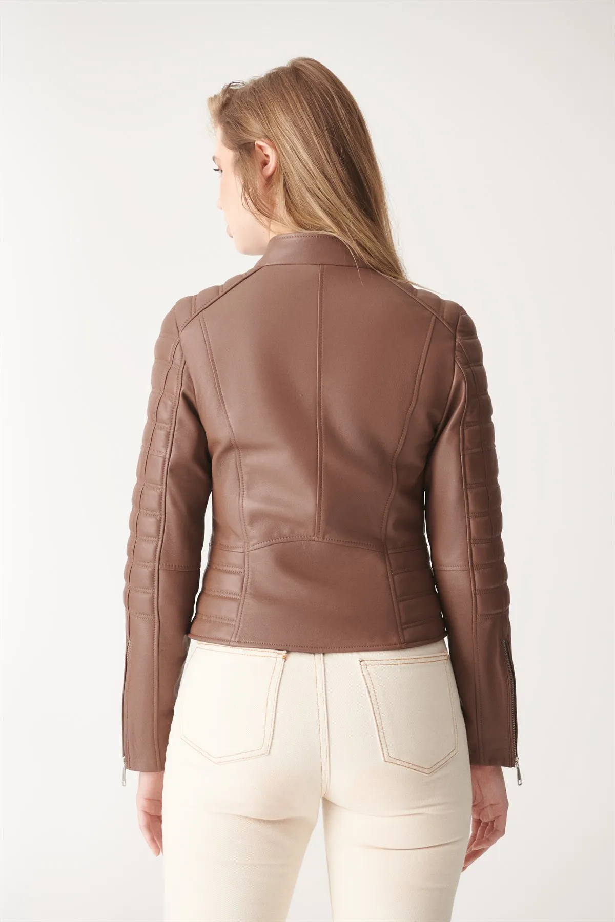 Chaqueta de piel auténtica para mujer, abrigos de piel de oveja para motorista, Moda para primavera y otoño, textura suave hecha en Turquía