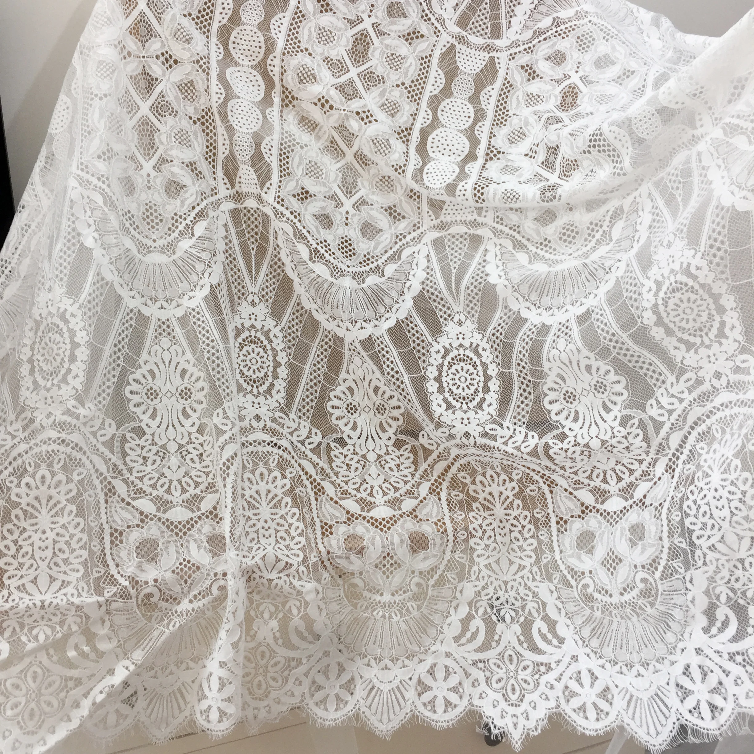 3 metri vinatte stile francese cotone Chantilly abito da sposa tessuto di pizzo, abito da ballo spiaggia boho tessuto da sposa pizzo 150cm di