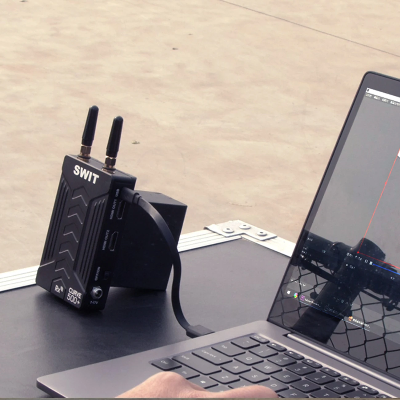 SWIT CURVE500 + HDMI 500ft/150M Không Dây Truyền Tải Video Hệ Thống Với USB Chụp