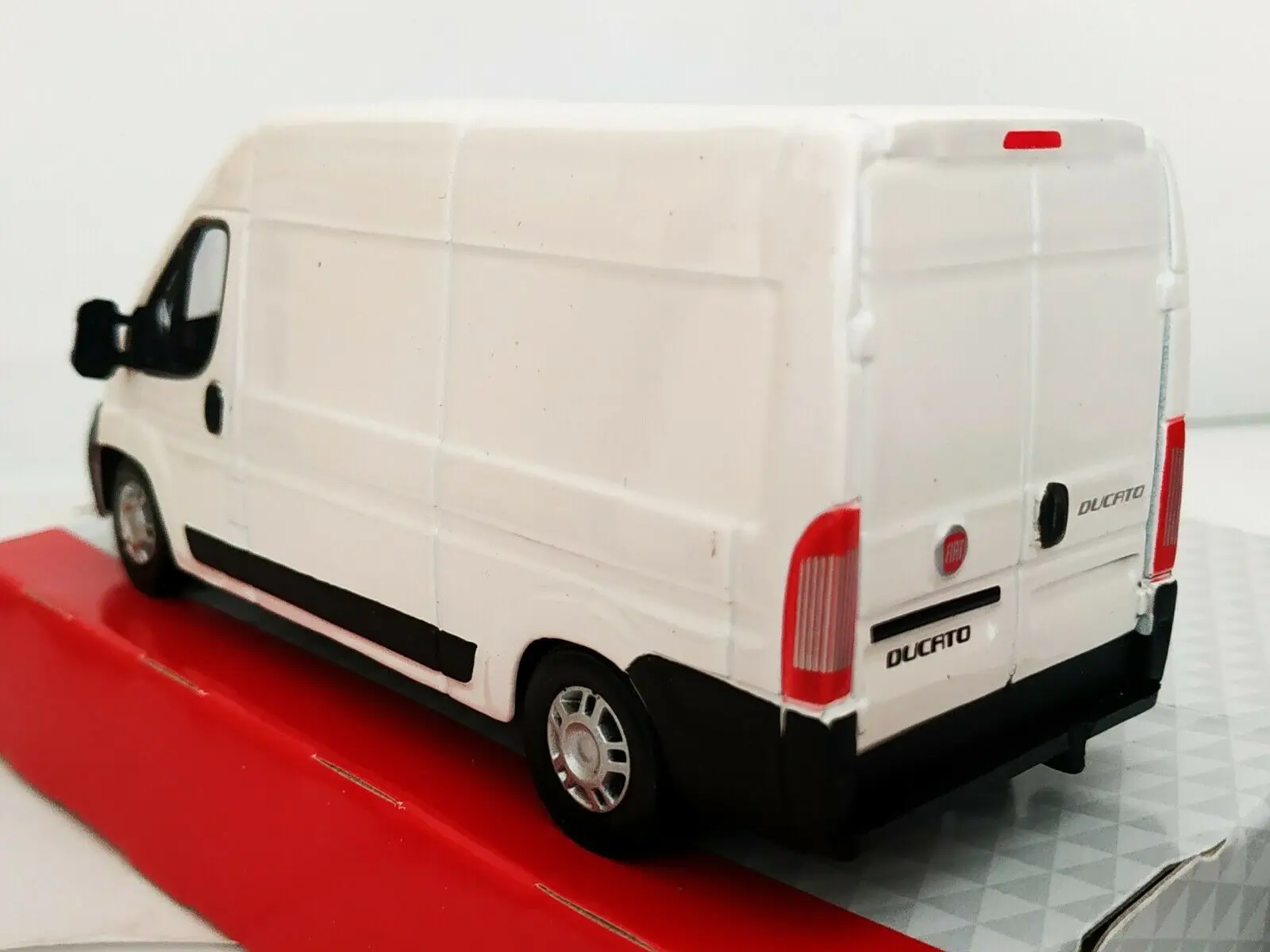 1/43 FIAT DUCATO PANEL VAN FURGON METAL kamyon ölçekli lisans FIAT
