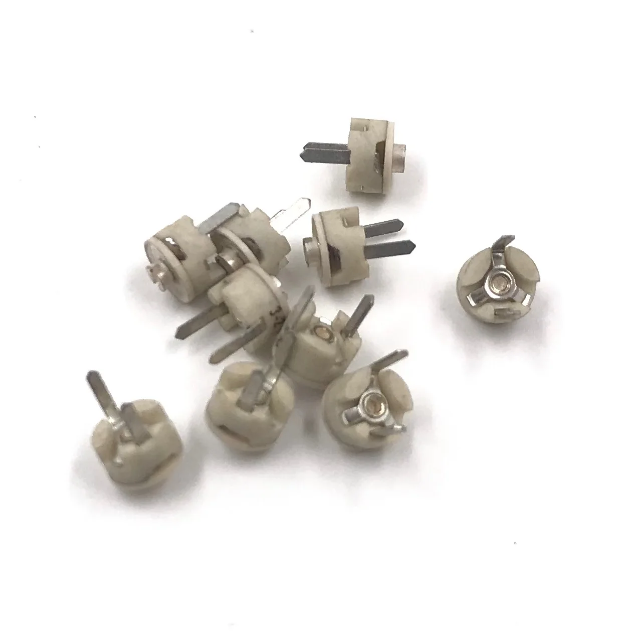 10pcs Trimmer Capacitor Ceramic 3.3pF Adjustable Variable RF VHF UHF High Frequency Tuner Cap Electronic Component