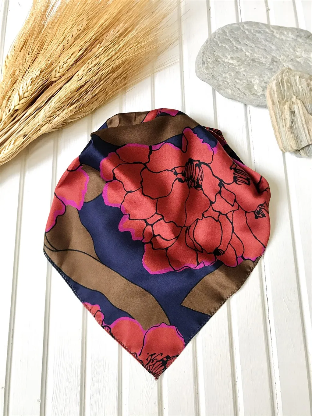 2020 Mixed Pattern New Women Silk Scarf Square Foulard Neck Scarves Design Printed Head Kerchief Fashion Girl Handkerchief Ha.