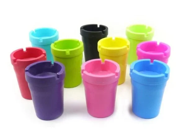 Bunte Eimer Aschenbecher 433385938