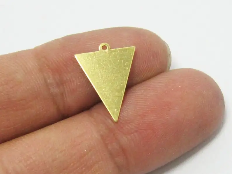 

20pcs Triangle Earring Charms, Necklace Pendant, 16.5x12.5mm, Brass Findings, Jewelry Making Supplies R605