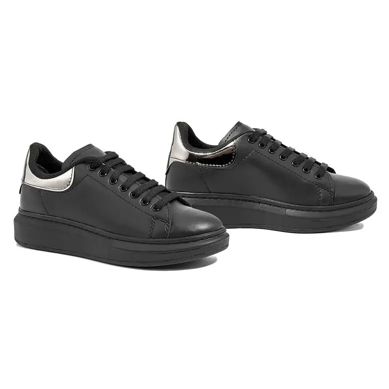 Spor Ayakabı Koşu Basketbol Top Siyah Beyaz Bağcık Suni Deri