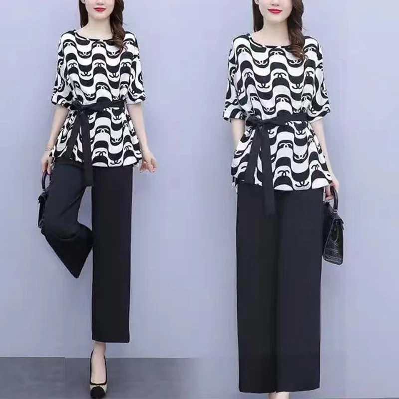 

2022 Summer New Women's Suit Printed Short Sleeved Loose Top Nine Point Pants Suit Chiffon Two-piece Women's Suit