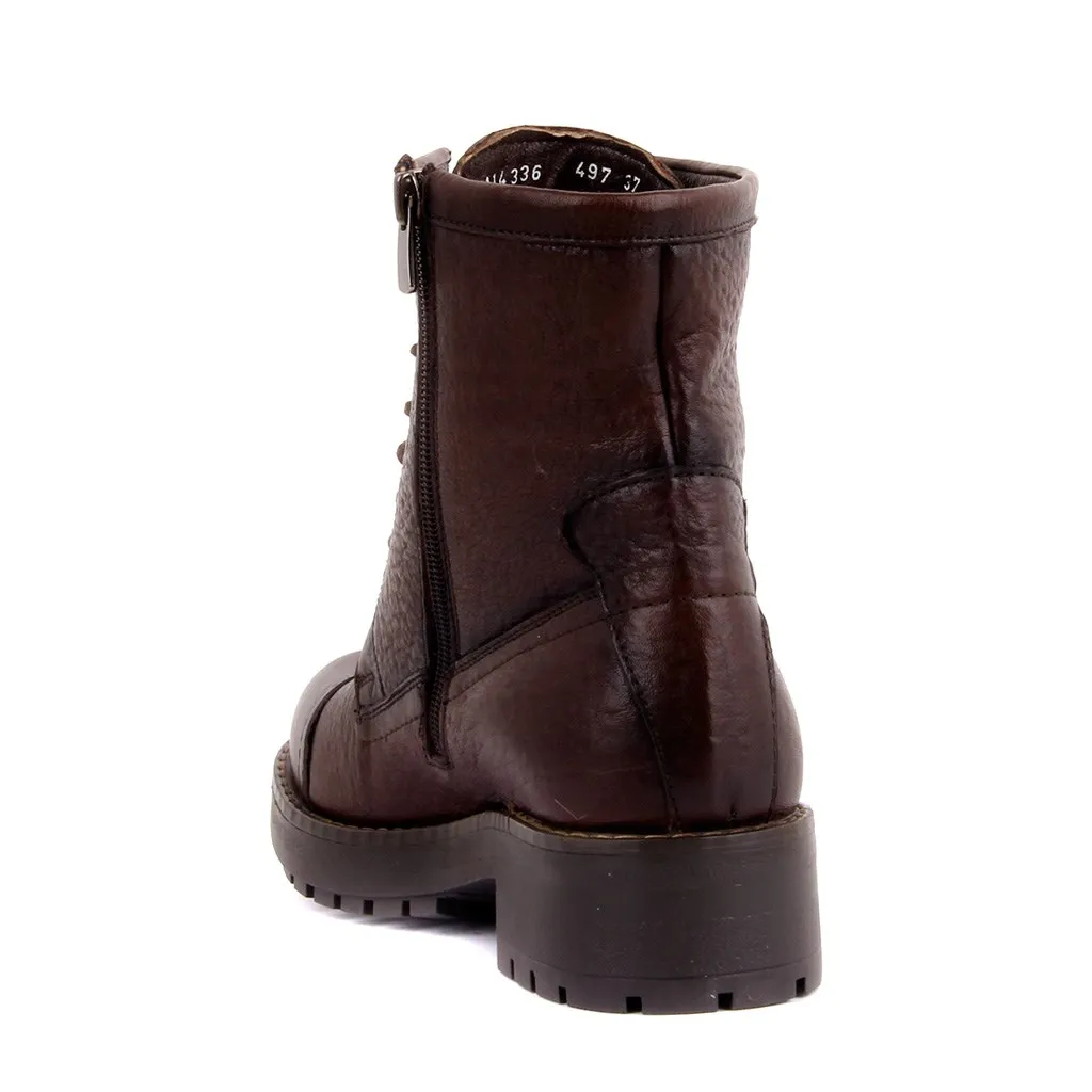 Berlayar Lakers-Coklat Ritsleting Kulit Wanita Sepatu