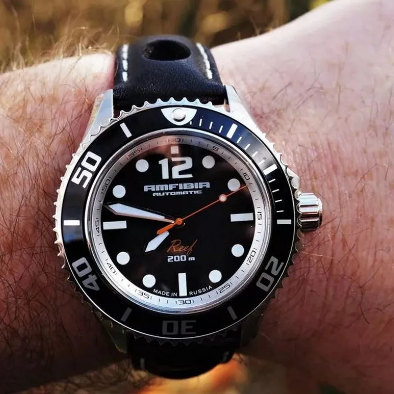 Reloj de pulsera mecánico East Amphibious 080495: Evaluación detallada para amantes del estilo y la funcionalidad
