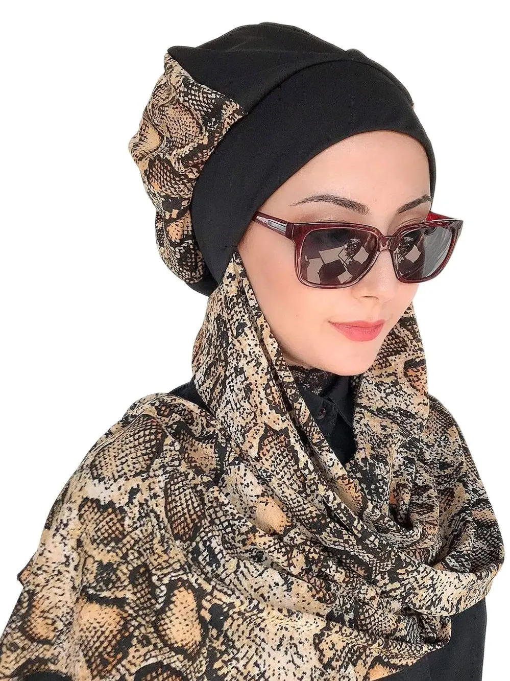 Yeni Moda Hijab Kadın Müslüman Başörtüsü 2021 Eşarp Bone İslami Türban Şapka Fular Leopar Desenli Siyah Parçalı Atkılı Bere Şal