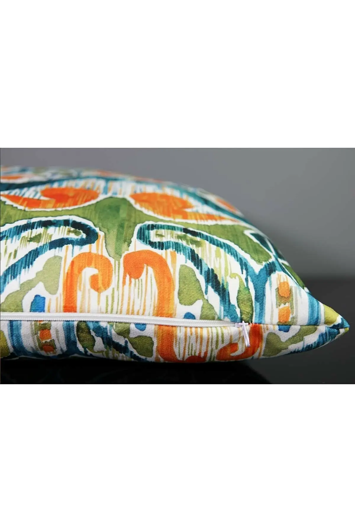 Double Side Printed Ikat Patterned 4-Piece Suede Cushion Cover