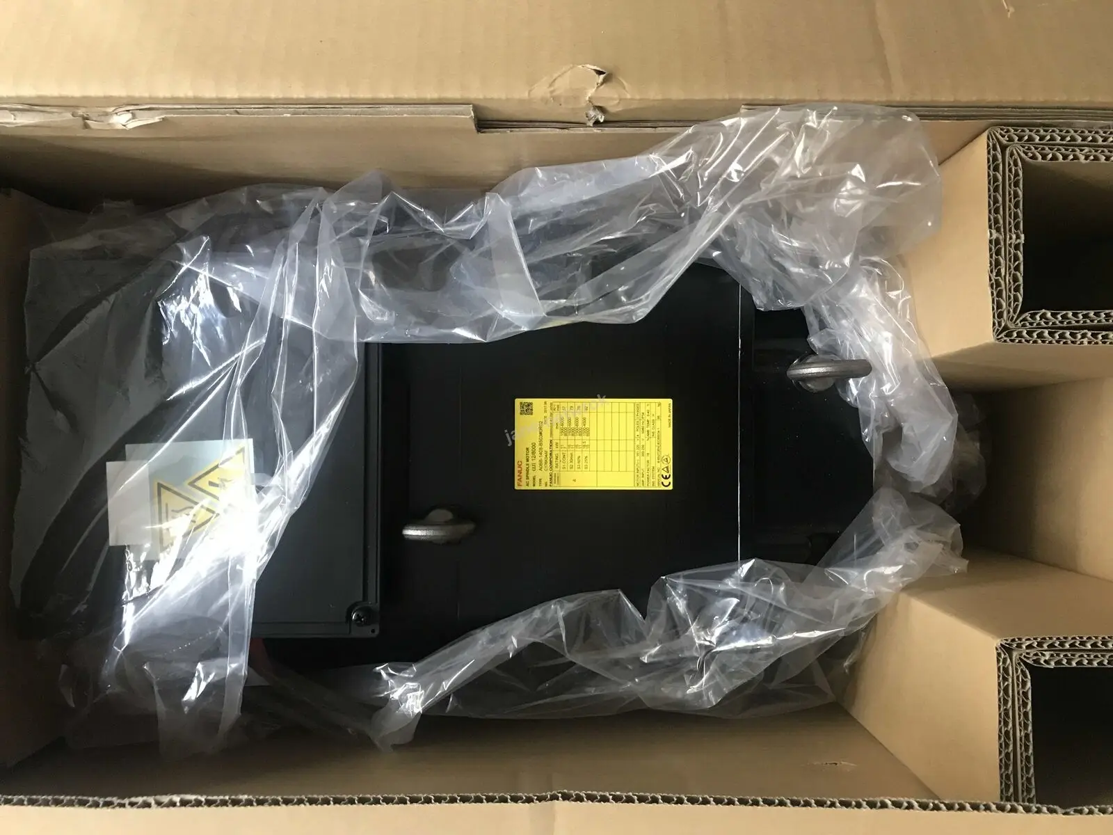 

FANUC SPINDLE MOTOR AC A06B-1408-B153 warranty for 3 months