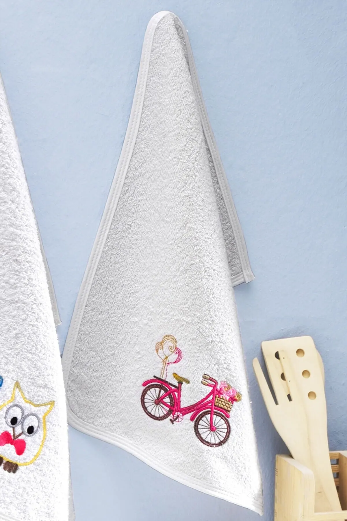 6 Pieces Cute Bike, Bird and Balloon Embroidered, Pure Cotton, Hand Towel Set for Bathroom and Kitchen, Super Absorbent, 30x50Cm