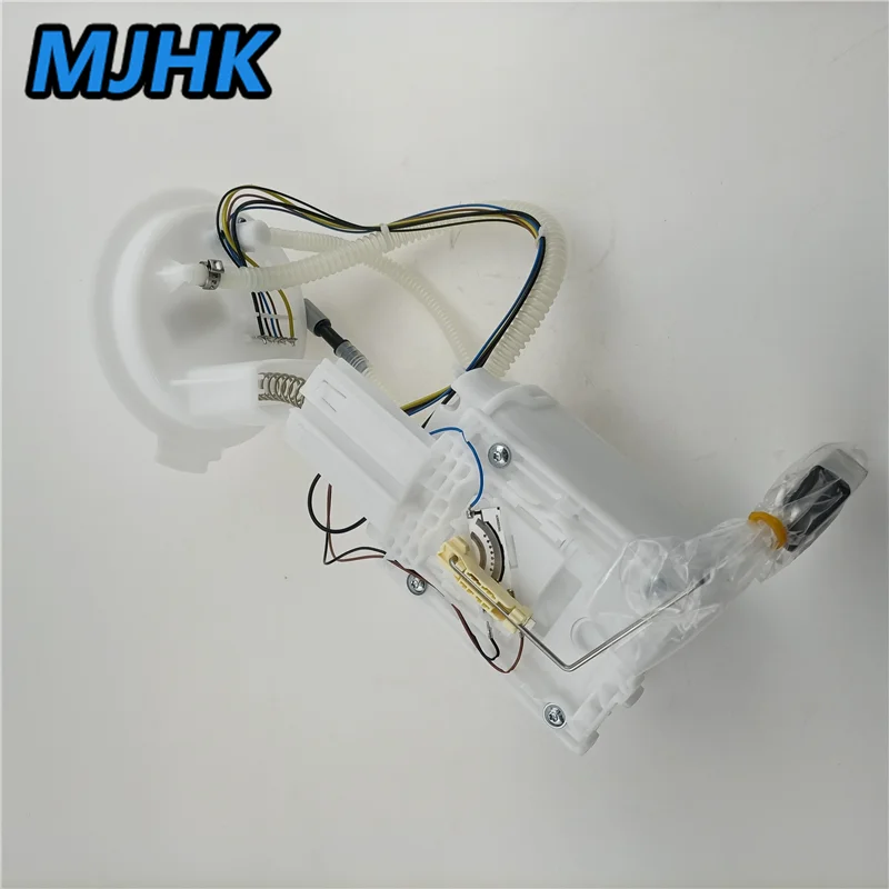 

MJHK Fuel pump assembly Fit For 07-10 Audi TT S3 VW Golf 5 R32 1K0919051AR 1K0919051AH E8831M E8833M