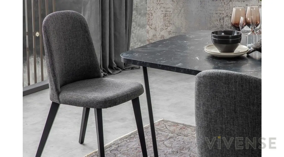 Krzesło na poddaszu