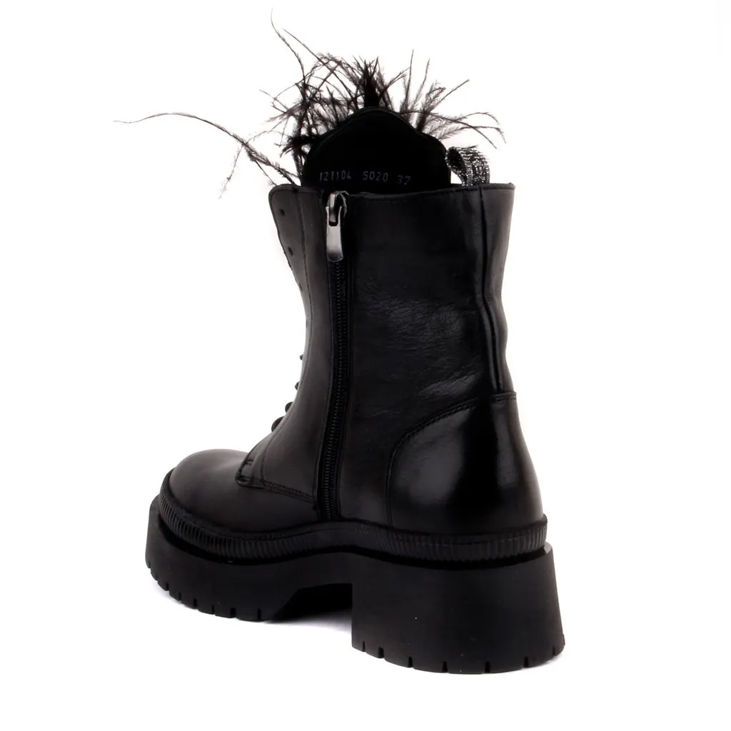 Sail-Lakers Hitam Ritsleting Kulit Wanita Sepatu