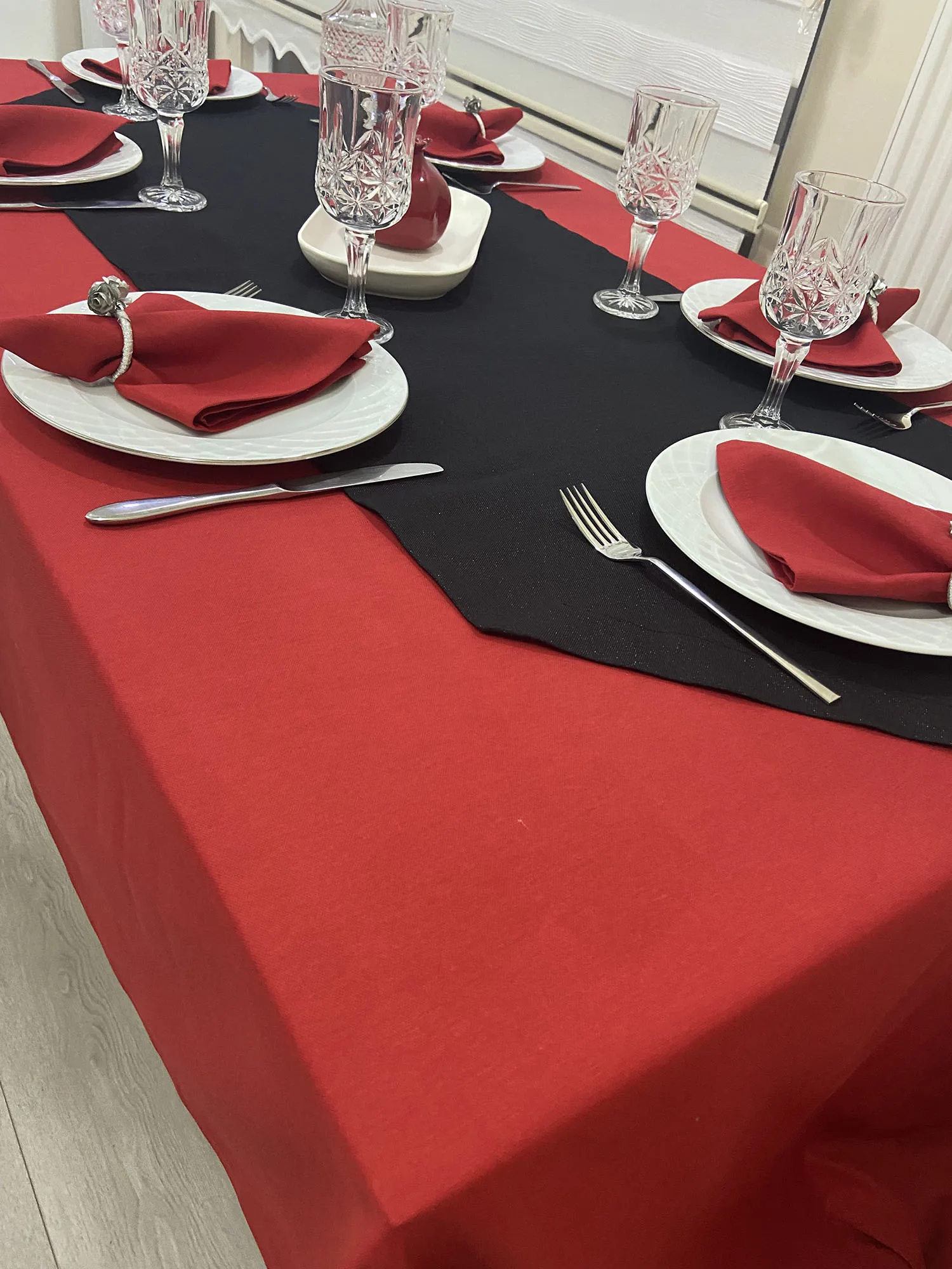 Table Cloth Square Rectangle Large Tablecloth Cover Waterproof Very Suitable For Weddings Restaurants Kitchens High-Quality