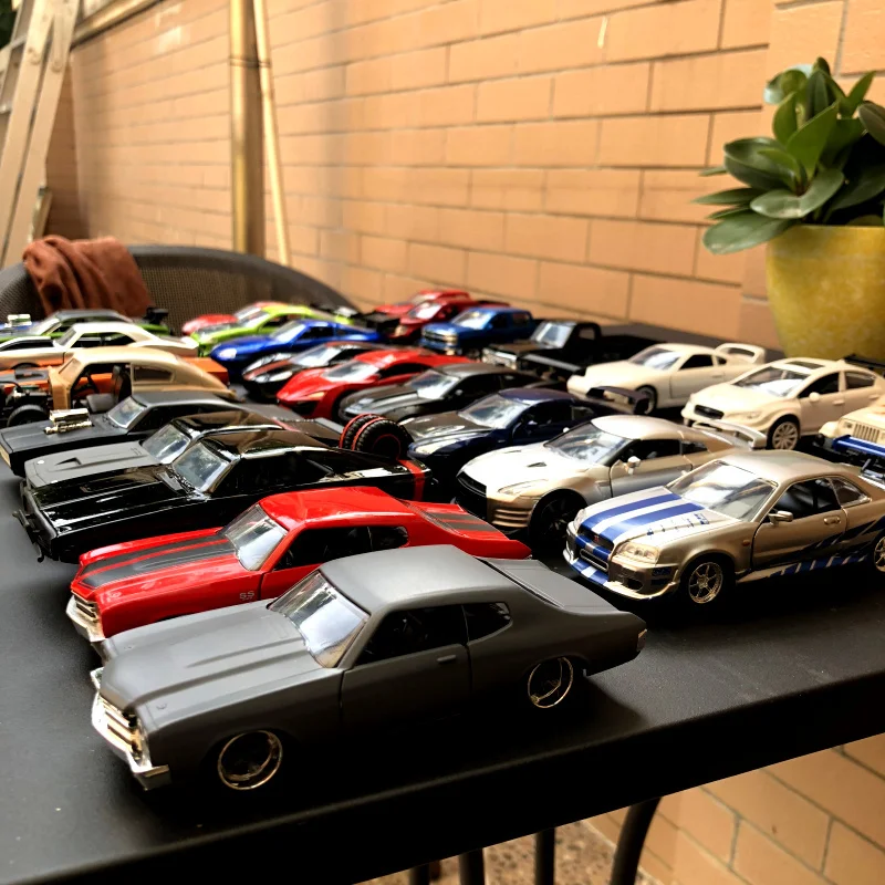 A Variety Of Special Offer Die-cast Metal Speed And Passion Car Desktop Display Collection Model Toys For Children