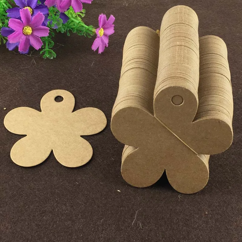 400PCS 6.5x6.3cm Kraft Paper Flower-shaped Hang Tags With Free Hemp Strings Blank Head Card Luggage Labels Accept Custom Logo