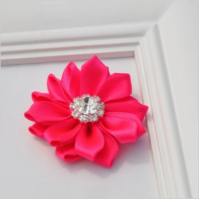 120pcs/lot 5cm 17 Colors Hair Clips Mini Satin Ribbon Flowers With Rhinestone Button Artificial Fabric Flowers For Headbands