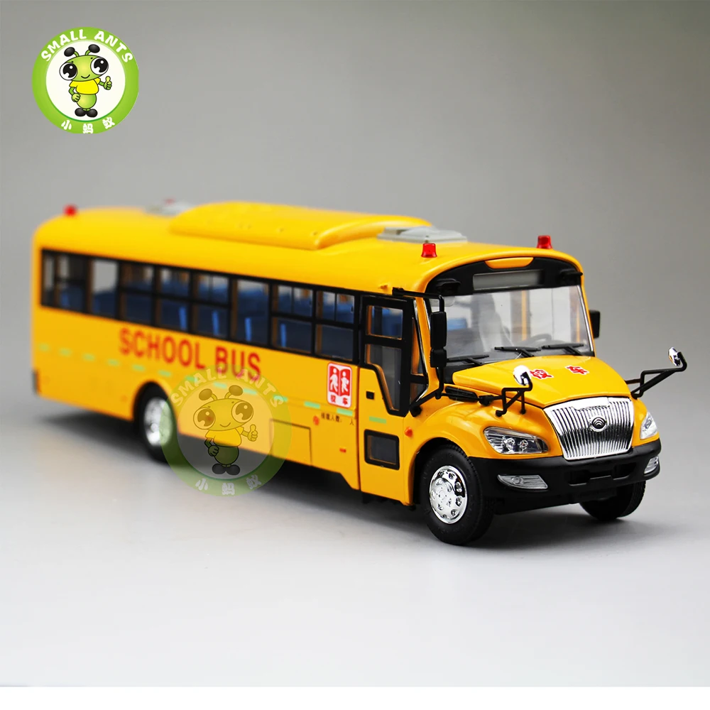 1/42 American Style School Bus China YuTong ZK6109DX Diecast Metal Model Bus Car Toys Gifts