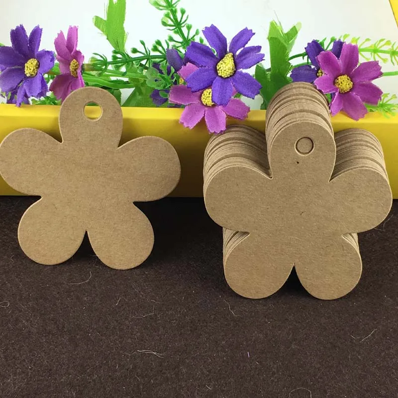 400PCS 6.5x6.3cm Kraft Paper Flower-shaped Hang Tags With Free Hemp Strings Blank Head Card Luggage Labels Accept Custom Logo