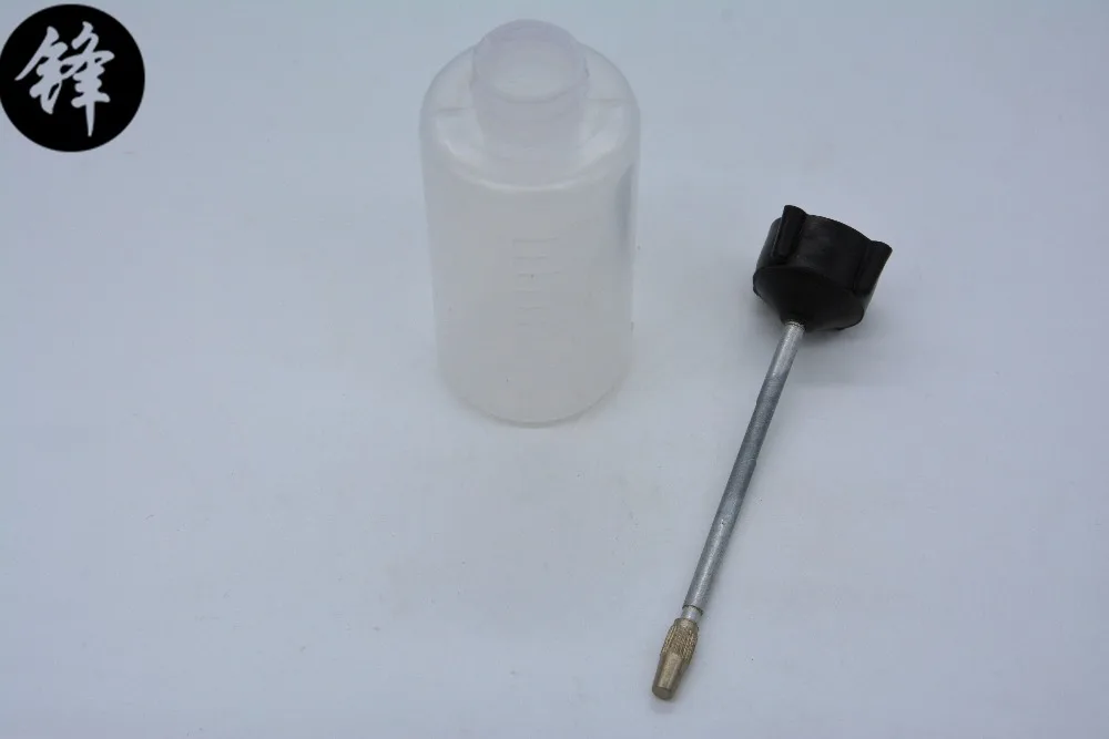 Iron Head Plastic Oiler Refueling Machine Tool Beak Empty Oil Bottle Oiler 120 ML Long Mouth Plastic Oiler Household Sewing