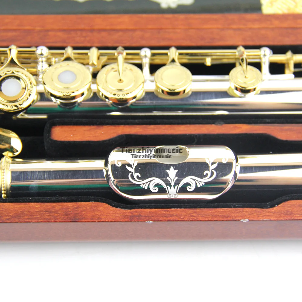 

Brand New Cupronickel Flute 16 Close Hole Silver Plated with Case Flute