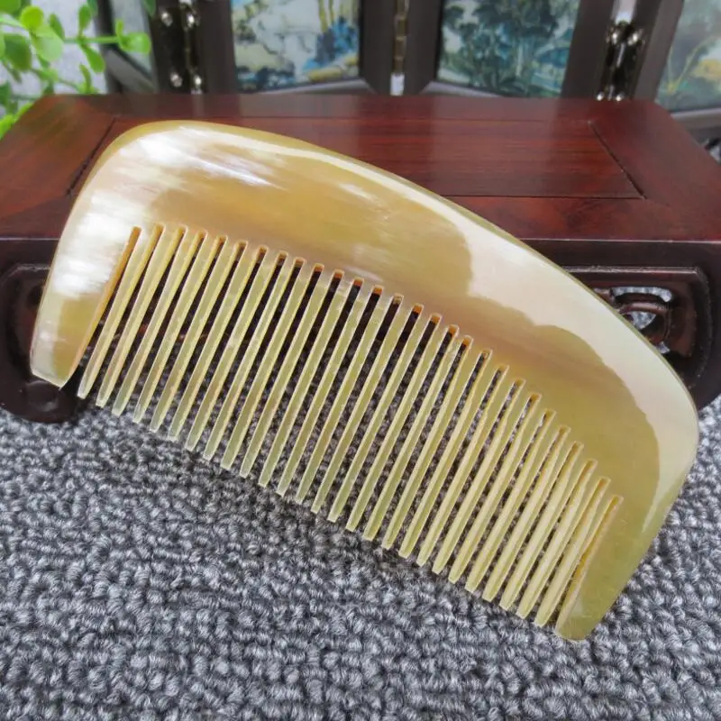 4pcs 13/10cm Natural cattle horn Comb Wide Tooth No-static head Massage Hair Brush Health care Hair Style combs peine beard comb