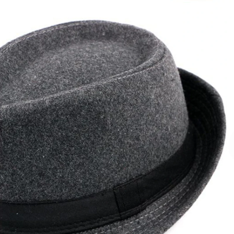 HT1519 Spring Autumn Men Women Fedoras Solid Wool Felt Bowler Derby Hat with Black Band British Style Jazz Trilby Hat Fedora Hat