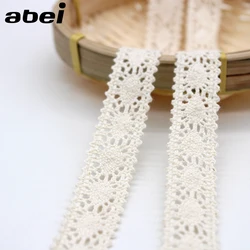 2 cm 10 yards/lotto Ricamato Lace trim Beige Pizzo di Cotone Nastro per la Cerimonia Nuziale Casa Vestiti FAI DA TE Patchwork Fatti A Mano Materiale da cucire