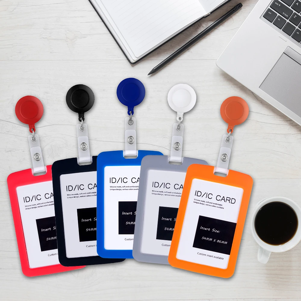 

Retractable Badge Reel with Silicone ID Card Case Holder Name Badge Identity Badge with Badge Reel