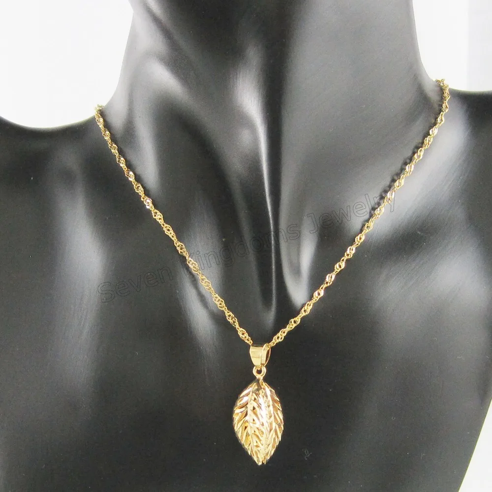 YELLOW GOLD PLATED 18INCH WATER WAVE NECKLACE & VIVID THREE DIMENSION LEAF COMPLEX SHINING PENDANT GREAT GIFT