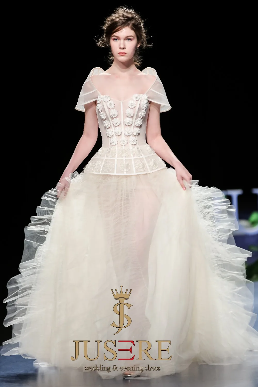 JUSERE แฟชั่นแสดง Ball Gown Ivory งานแต่งงานปิดชุดไหล่ Beadeds Sweep Train Bridal Gowns Vestido De Noiva