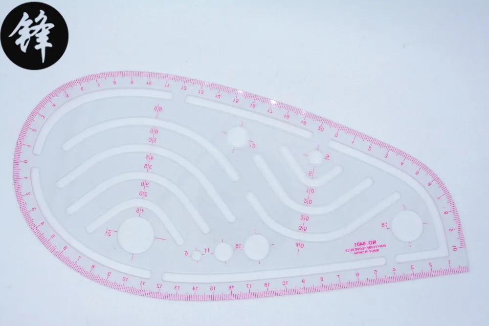 SEWING MACHINE SPARE PARTS & ACCESSORIES HIGH QUALITY SEWING RULER 6401 MULTI-FONCTION RULER VARY FORM CURVE RULE