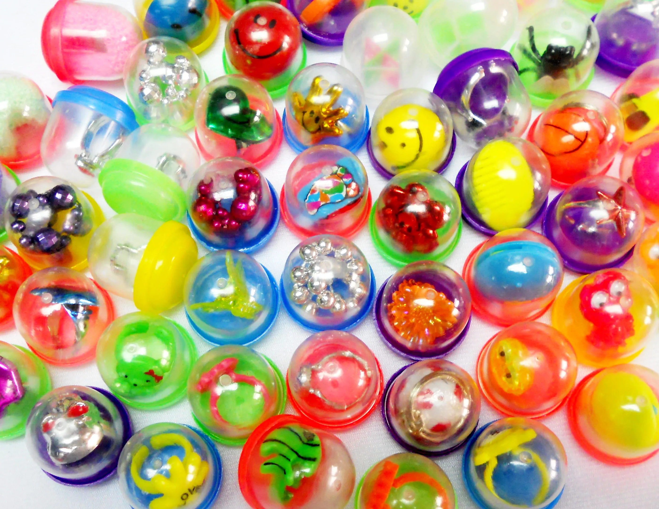 100 pcs, Toys Filled Capsules Vending, little gifts, Toys for little kids, Birthday Party Toys, Carnival, Surprise Egg, 1 