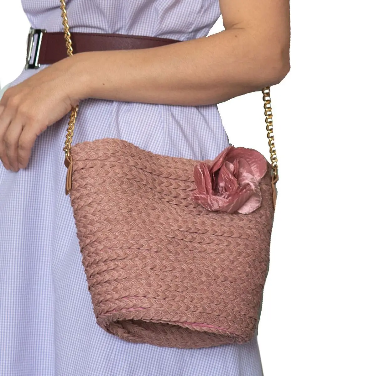 Bolso de paja con correa de cadena para mujer, bolsa de cubo con detalle de rosa, bolso de moda elegante, cesta bohemia de ratán, hecho a mano