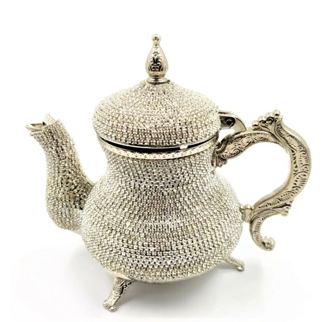 

PERFECT SILK COPPER WITH ITS WONDERFUL FLAVORS Swarovski Stone Embroidered Luxury Teapot with Crystal Stone Copper Teapot 1500 M