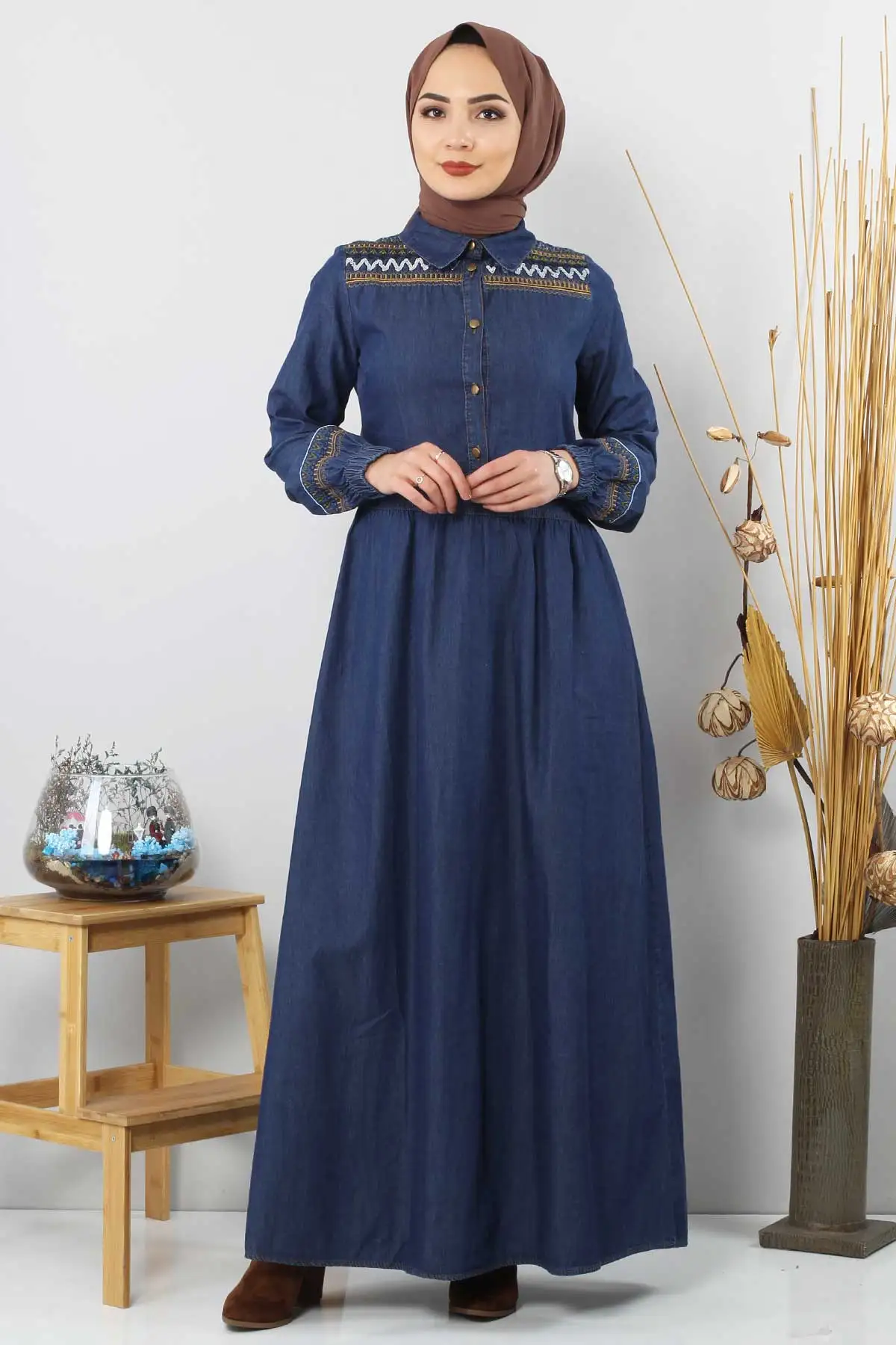 Sequins Sequined Jeans Dress TSD007Denim Dress Dark Hole Button Arched Handle Denim dress Dark Blue muslim long Dress for women Dubai english