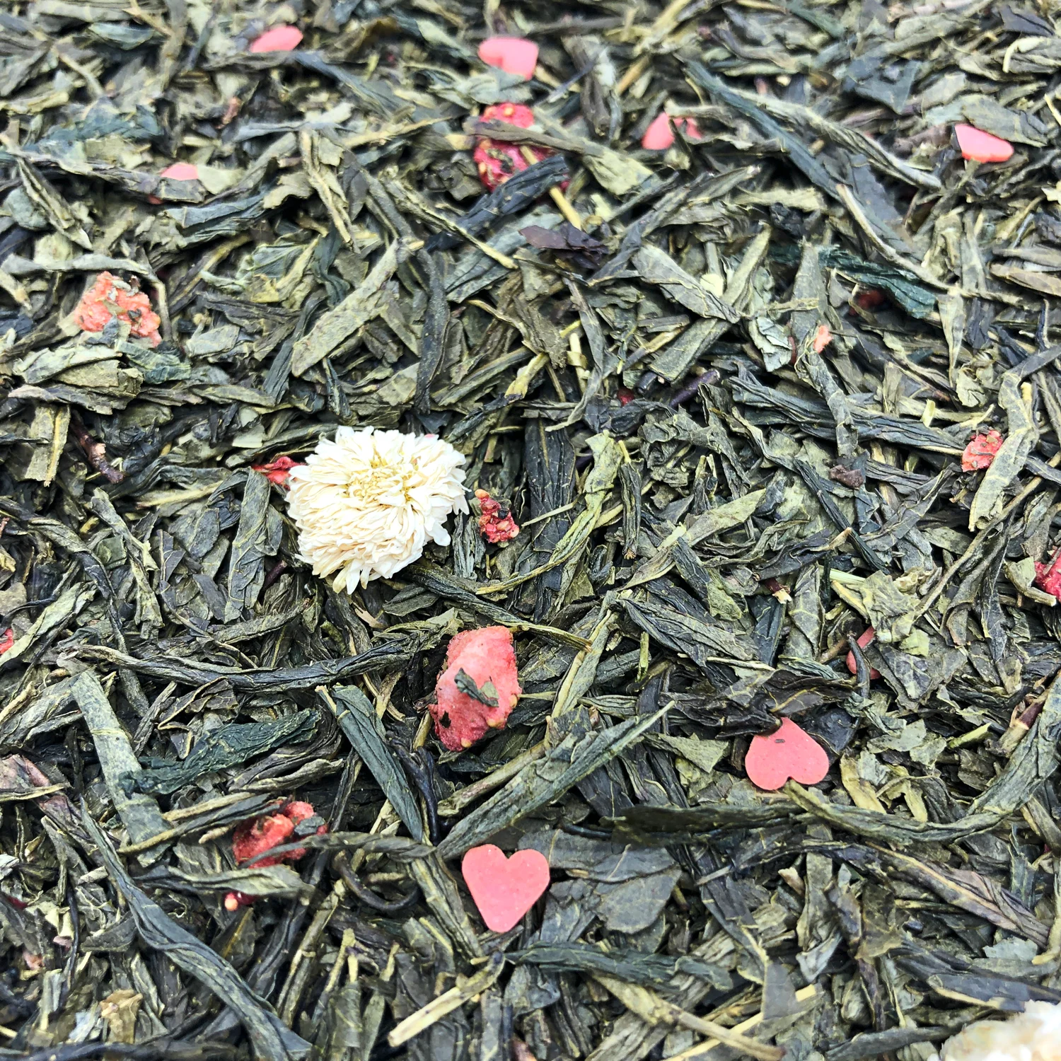 Té verde Sencha aromatizado al cava con fresas liofilizadas. 100 gramos en hoja suelta. 50 tazas de infusión. \