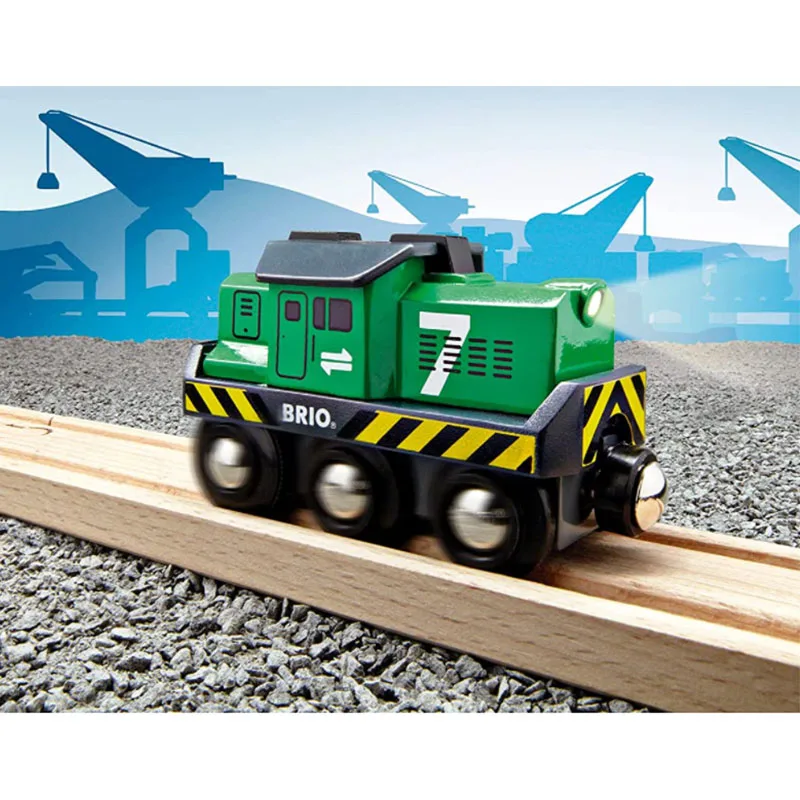 BRIO World 33214 - Freight Battery Engine - 1 Piece Wooden Toy Train Set for Kids Age 3 and Up , Green