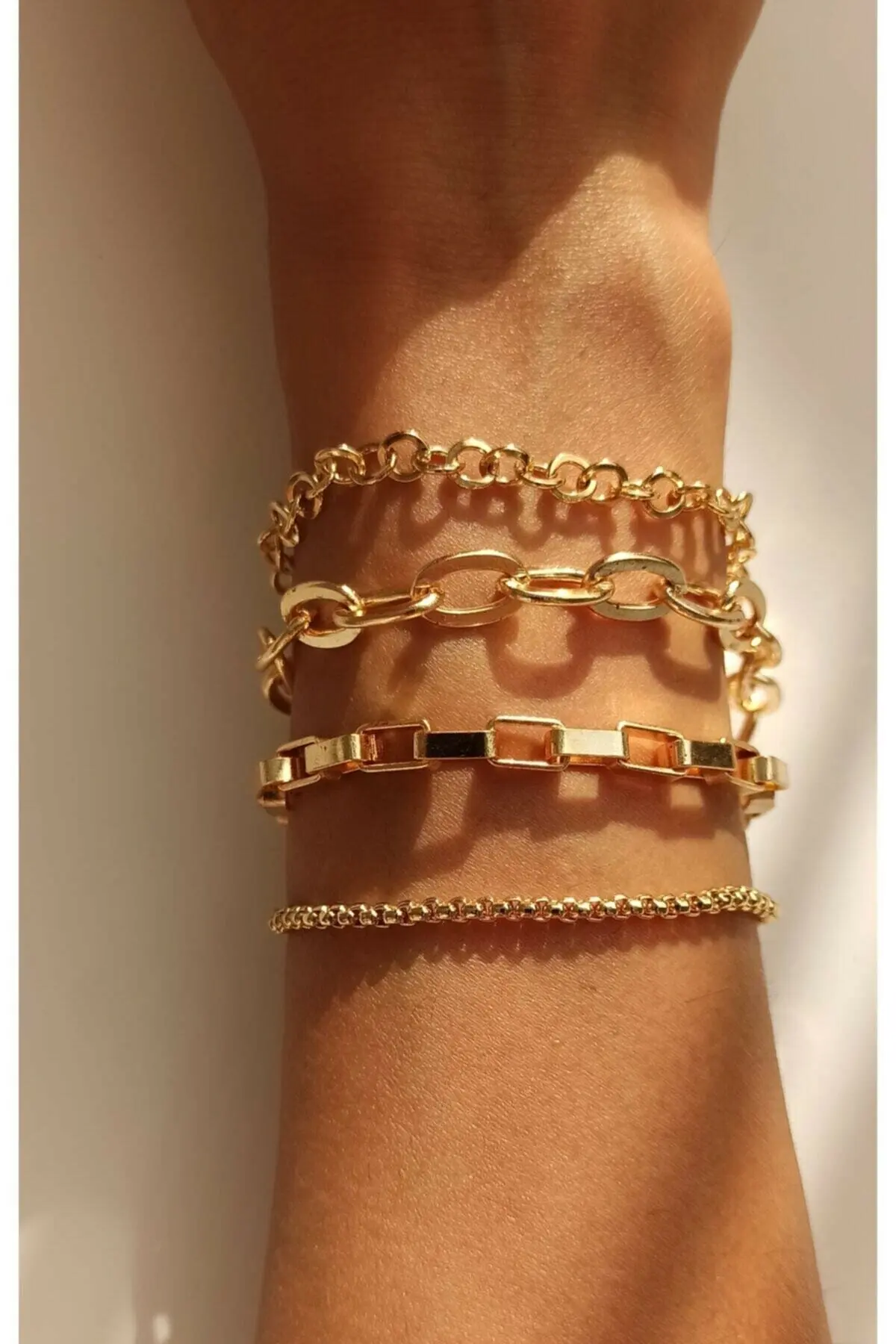 Women's Gold Color Quadruple Combination Chain Bracelet New Bohemian Gold Pearl Bead Bracelet Chains Multi-Layer Bracelet