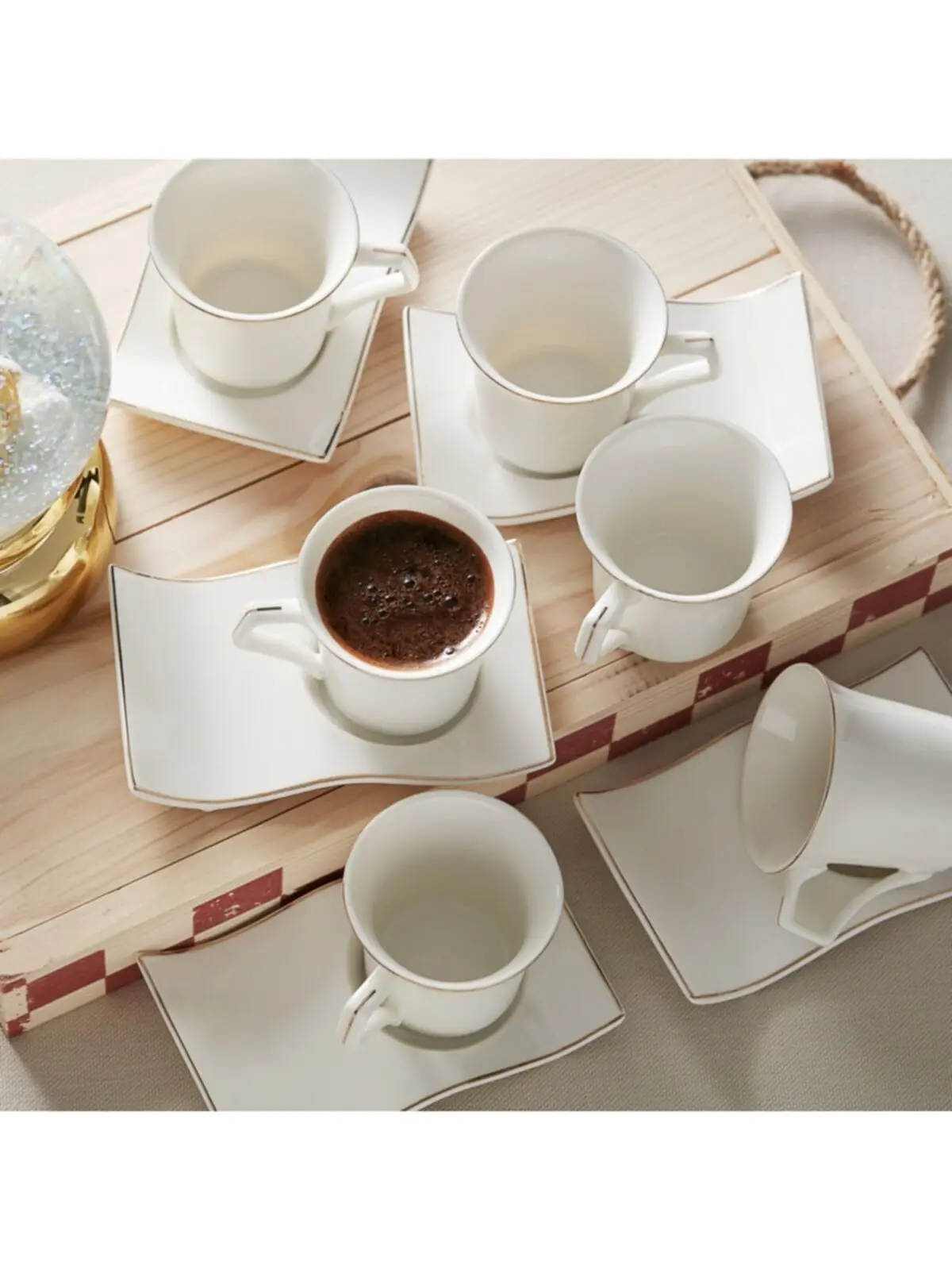 

Coffee Cup Set Turkish Coffee Delight Filter Porcelain 6-Piece Set Modern Luxury Stylist 2021 Fashion