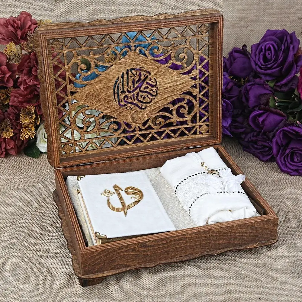 Luxury Muslim Gift Set Prayer Rug Women's Shawl Holy Quran Rose Tasseled Pearl Rosary Personalized Wooden Box Sofa Bookshelf Wholesale Shopping Islamic Items Ramadan 2023 Worship Societies Excellent Quality Mevlüt