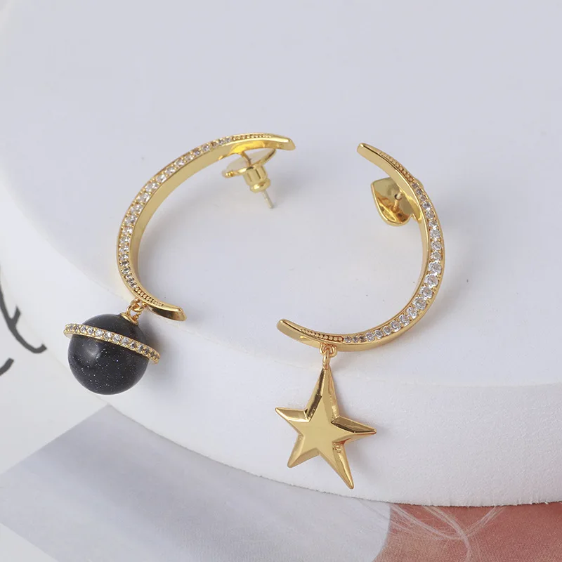 

European And American Jewelry Wholesale Full Diamond Moon Smooth Star Three-Dimensional Planet Asymmetrical Female Earrings