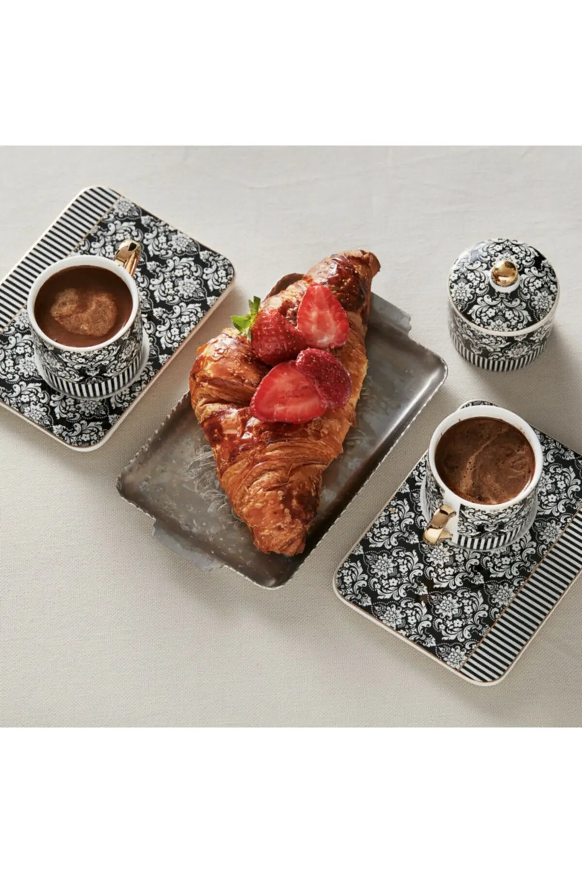 Karaca Queen Black Set of 2 Coffee Cups with Turkish Delight Holder Special Pattern Stylish Luxury Kitchen Utensil